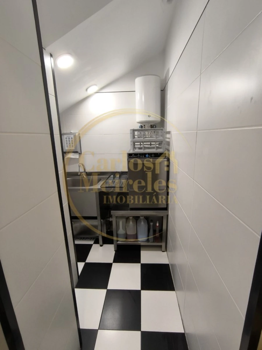 Negócio para Venda em Braga (São José de São Lázaro e São João do Souto) Foto 6