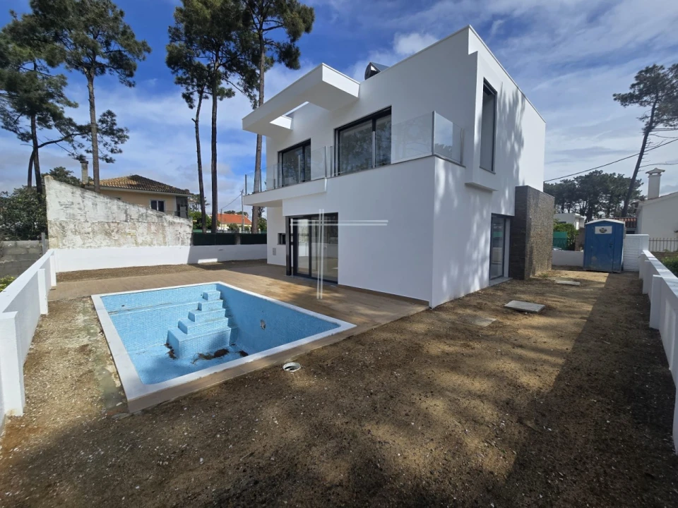 Moradia T3 para Venda em Charneca de Caparica e Sobreda Foto 1