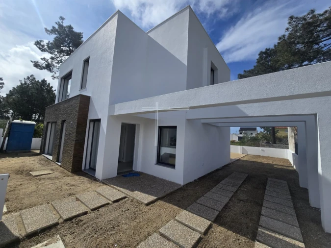 Moradia T3 para Venda em Charneca de Caparica e Sobreda Foto 18