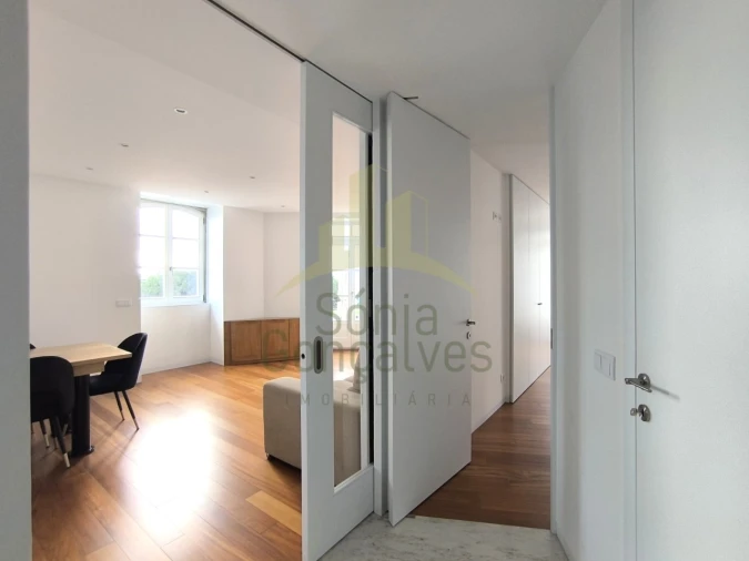 Apartamento T2 para Arrendamento em Santa Maria Maior e Monserrate e Meadela Foto 14