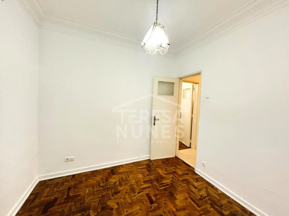 Apartamento T3 para Venda em Almada, Cova da Piedade, Pragal e Cacilhas Foto 10
