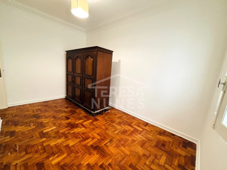 Apartamento T3 para Venda em Almada, Cova da Piedade, Pragal e Cacilhas Foto 13