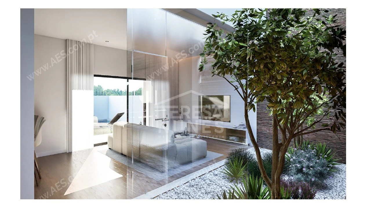 Moradia T4 para Venda em Fernao Ferro Foto 4