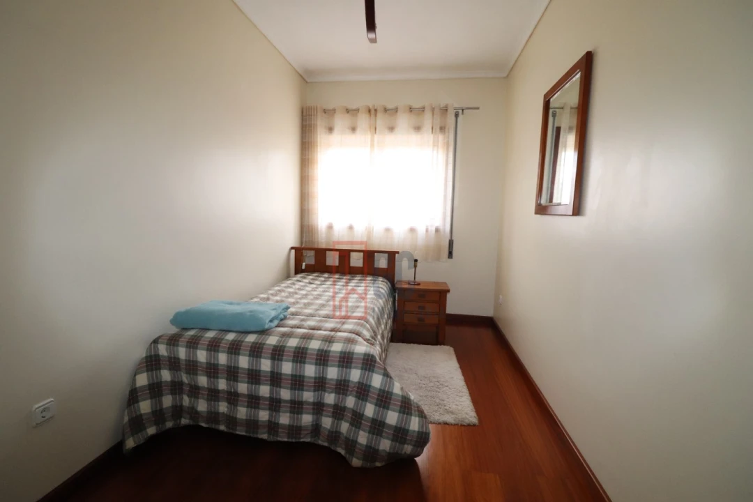 Moradia T3 para Venda em Madalena Foto 22