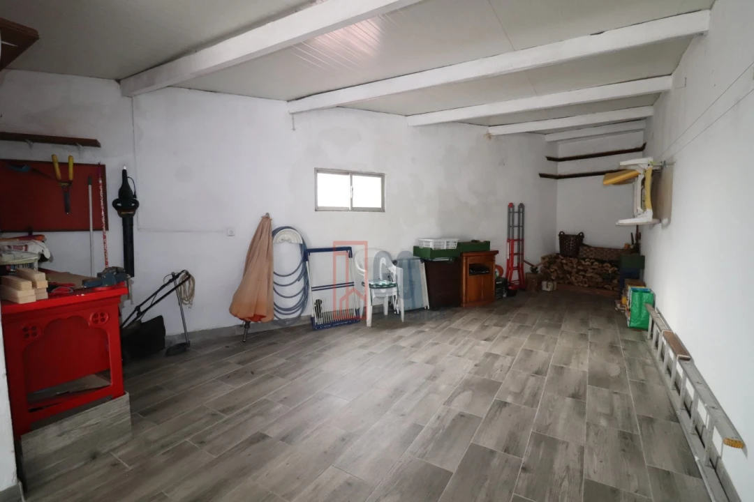 Moradia T3 para Venda em Madalena Foto 42