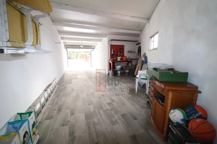 Moradia T3 para Venda em Madalena Foto 43