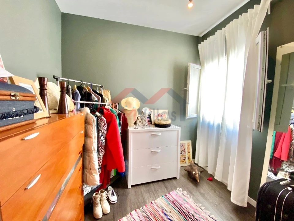 Apartamento T4 para Venda em Olhão Foto 18