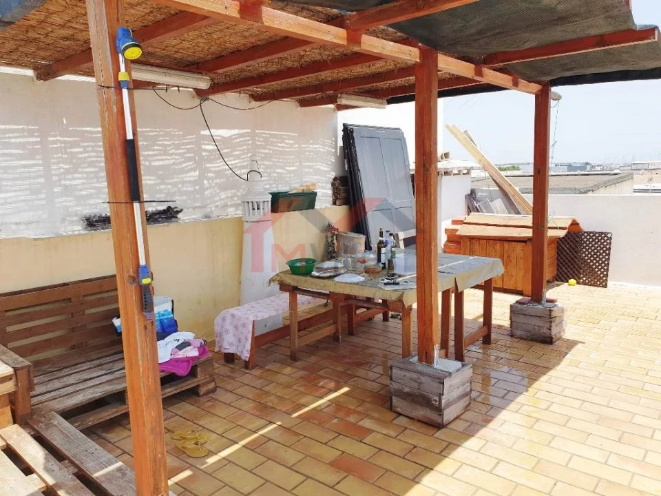 Apartamento T4 para Venda em Olhão Foto 25