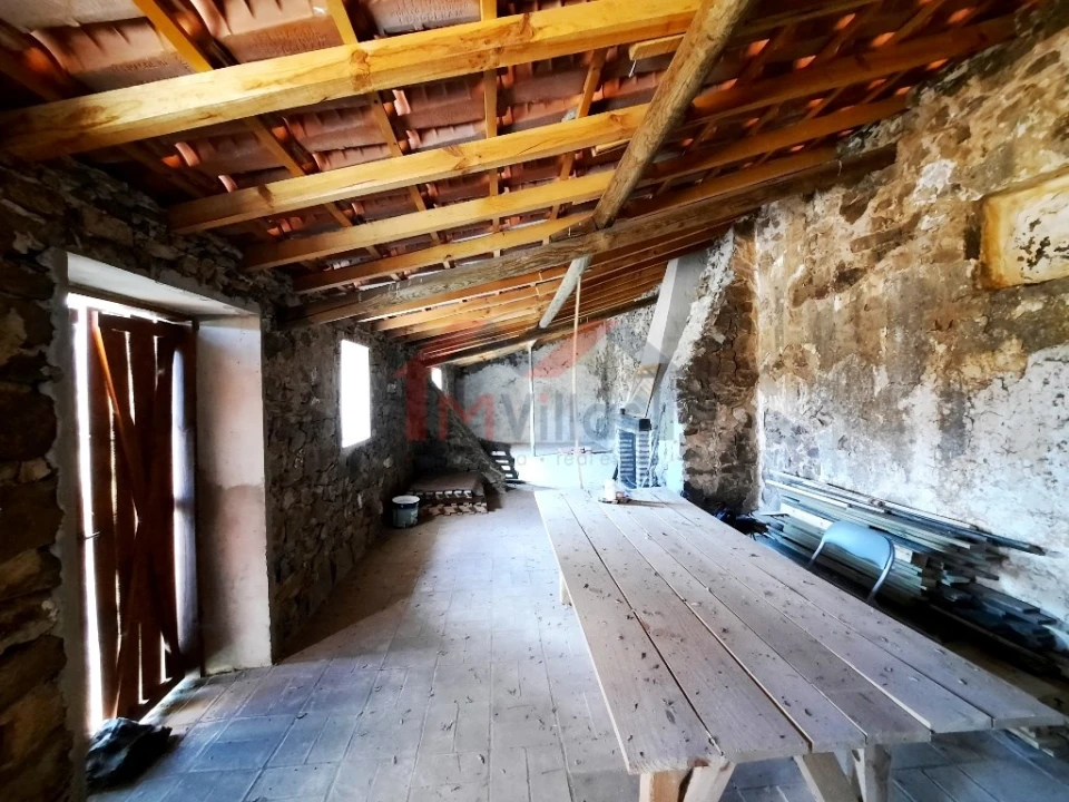 Terreno para Venda em Querença, Tôr e Benafim Foto 5