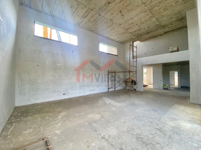 Moradia T4 para Venda em Quelfes Foto 4