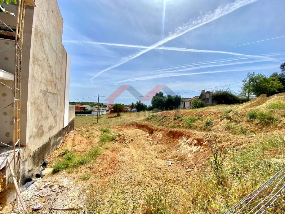 Terreno para Venda em Olhão Foto 1