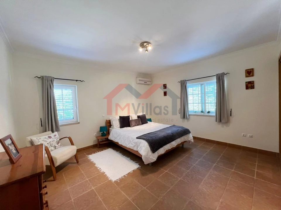 Moradia T4 para Venda em Moncarapacho e Fuseta Foto 10