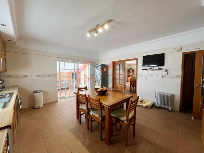 Moradia T4 para Venda em Moncarapacho e Fuseta Foto 8