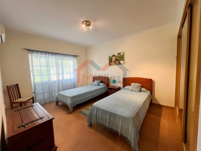 Moradia T4 para Venda em Moncarapacho e Fuseta Foto 14