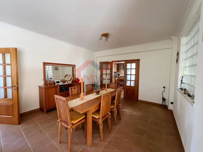 Moradia T4 para Venda em Moncarapacho e Fuseta Foto 5