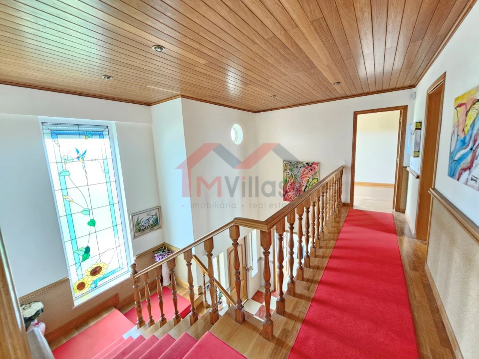 Moradia T3 para Venda em Santa Barbara de Nexe Foto 16