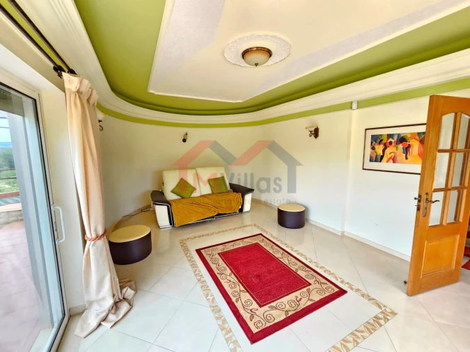 Moradia T3 para Venda em Santa Barbara de Nexe Foto 4