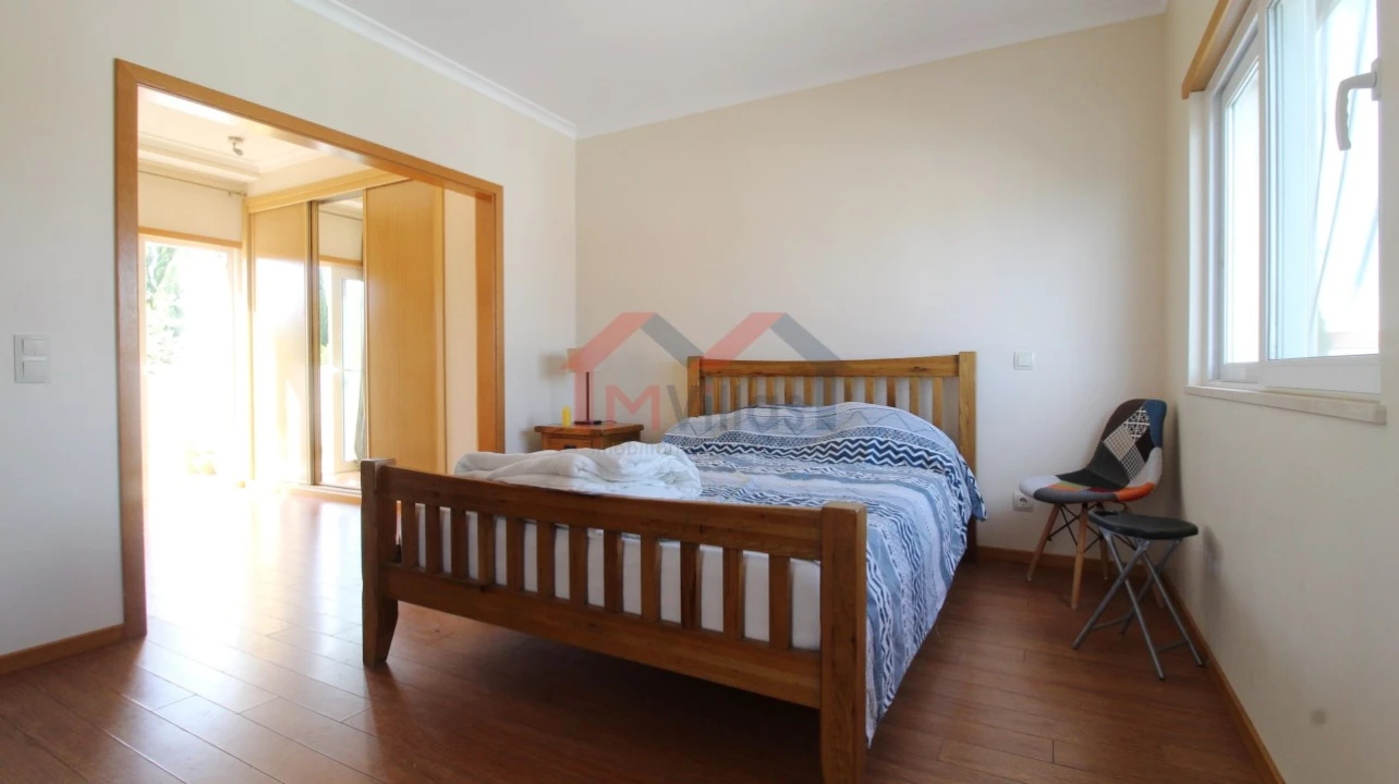 Moradia T4 para Venda em Conceição e Cabanas de Tavira Foto 5