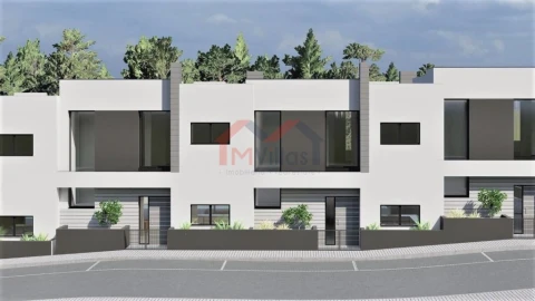 Moradia T3 para Venda em Almancil