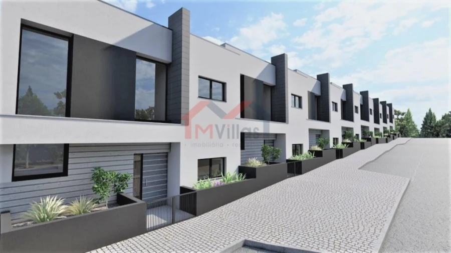 Moradia T3 para Venda em Almancil Foto 11