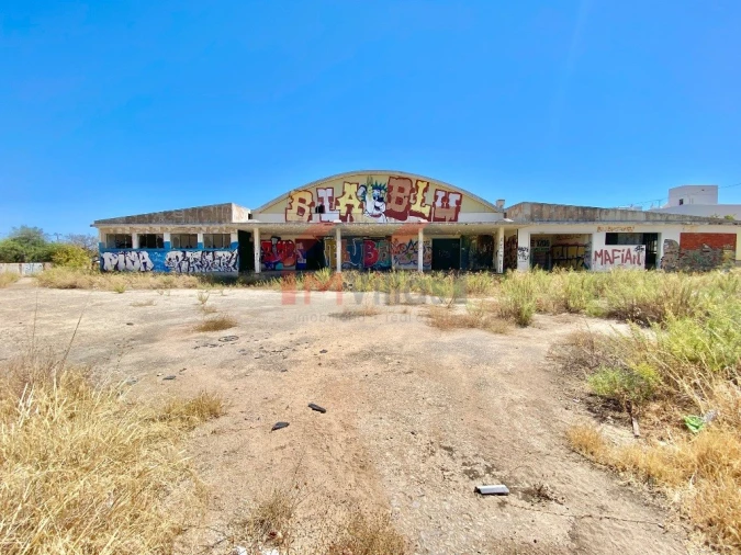 Terreno para Venda em Quelfes Foto 6
