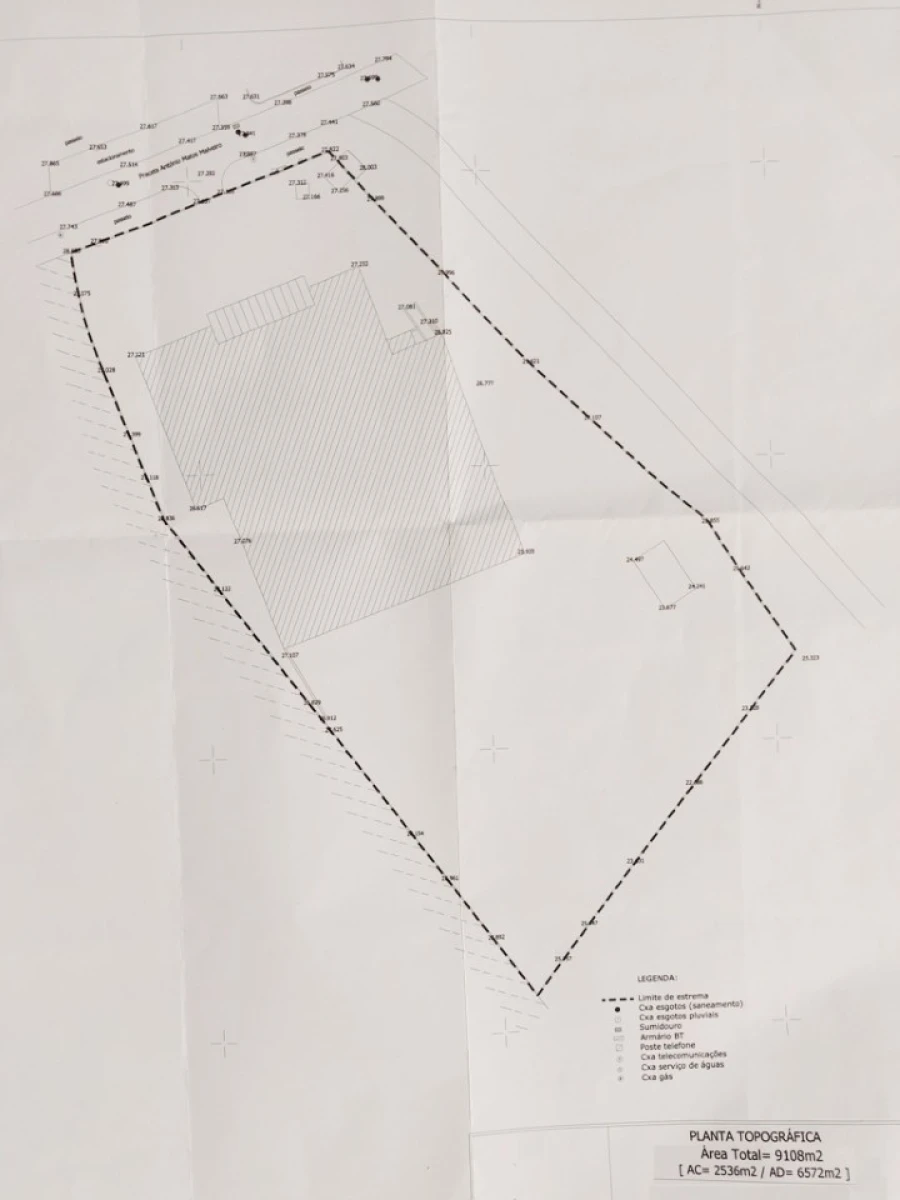 Terreno para Venda em Quelfes Planta 1