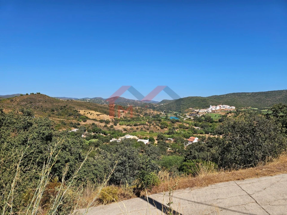 Terreno para Venda em Querença, Tôr e Benafim Foto 1