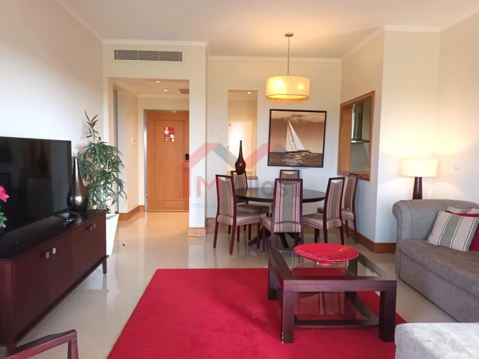 Apartamento T2 para Venda em Quarteira Foto 2
