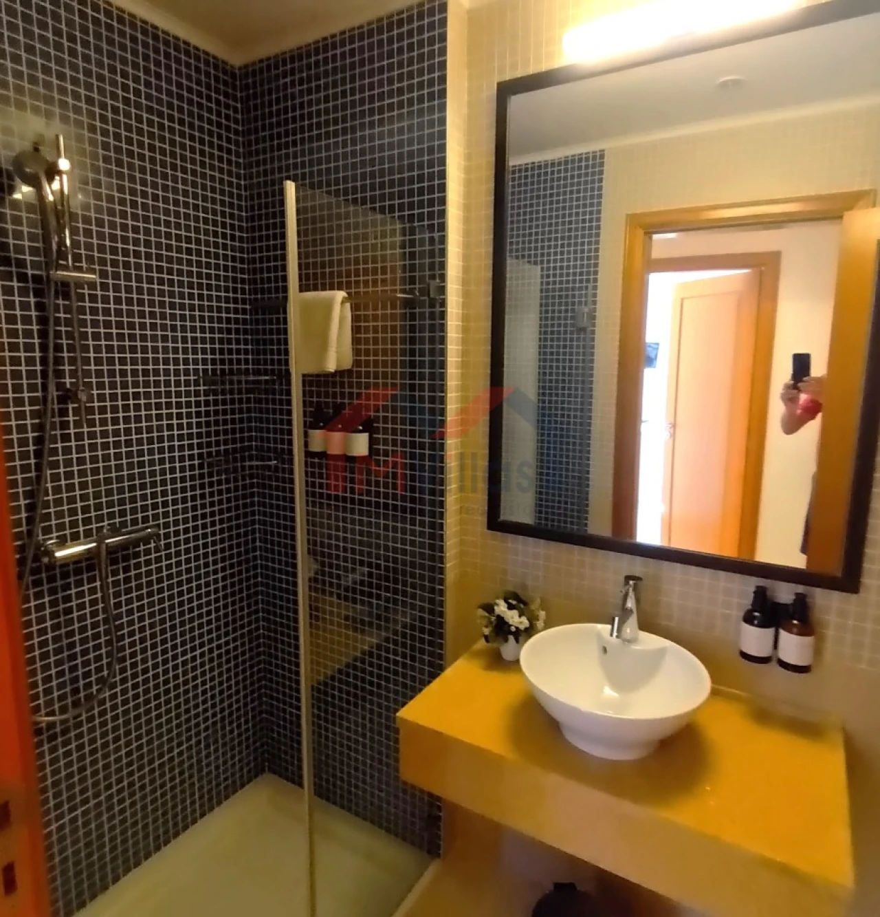 Apartamento T2 para Venda em Quarteira Foto 8
