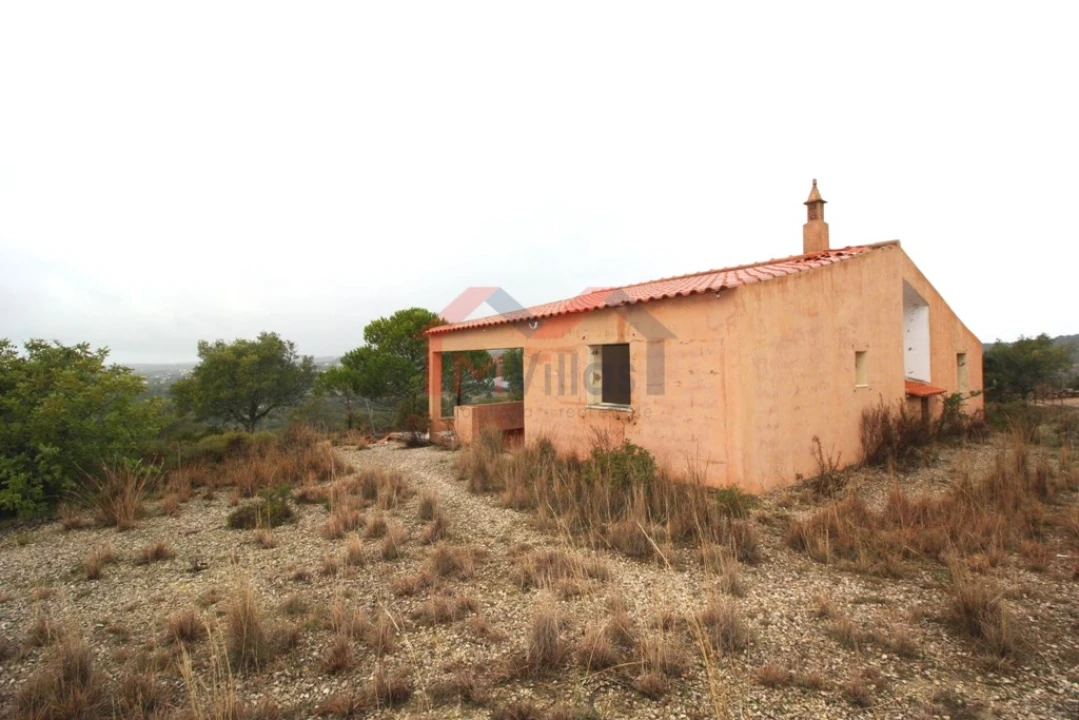 Terreno para Venda em Santa Barbara de Nexe Foto 3