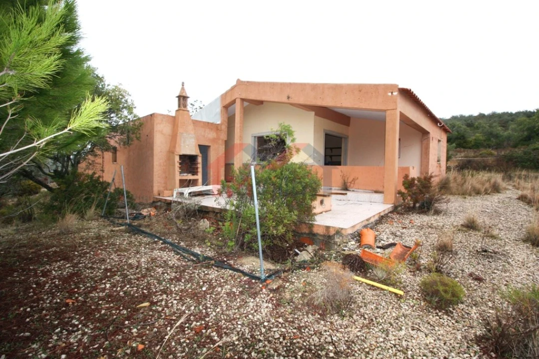 Terreno para Venda em Santa Barbara de Nexe Foto 4