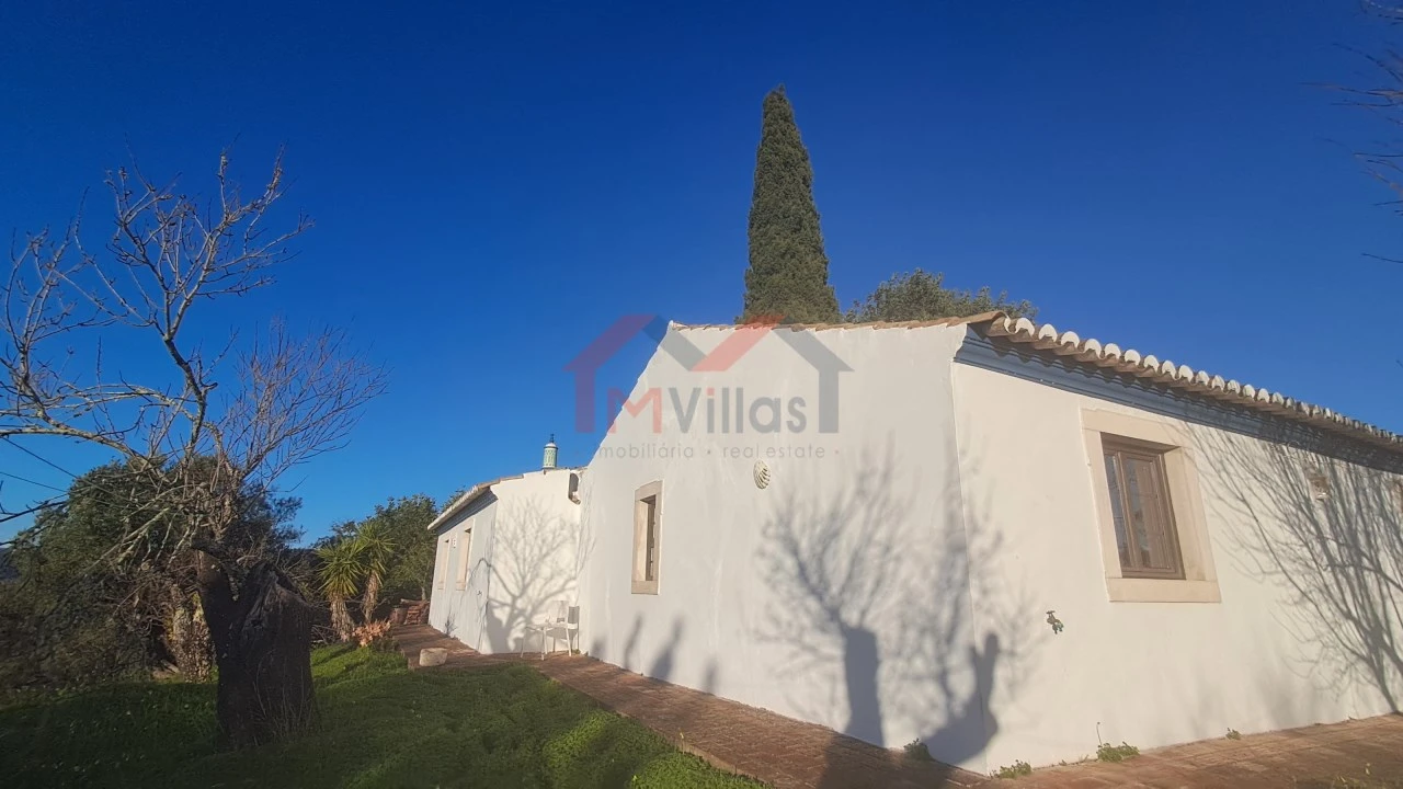 Moradia T2 para Venda em Querença, Tôr e Benafim Foto 11