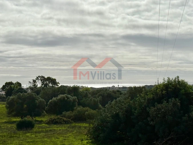 Moradia T4 para Venda em Altura Foto 32