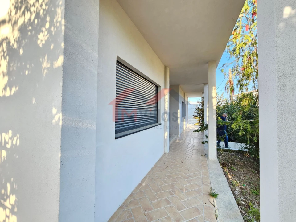 Moradia T3 para Venda em Loule (São Sebastião) Foto 17