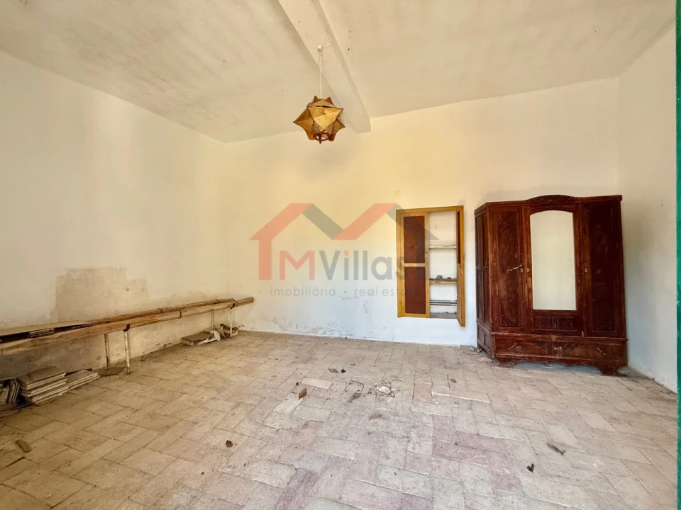 Moradia T3 para Venda em Loule (São Sebastião) Foto 23