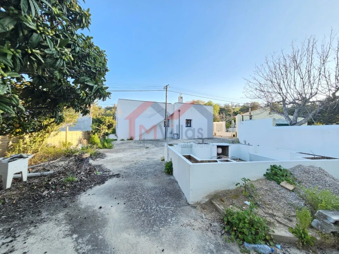 Moradia T3 para Venda em Loule (São Sebastião) Foto 28