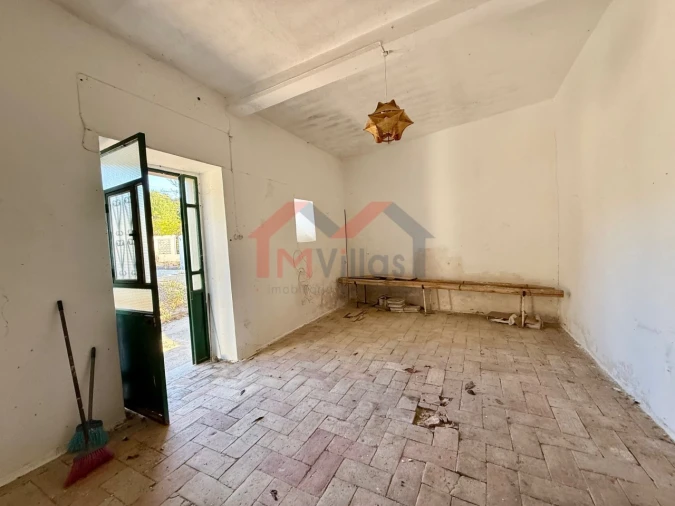 Moradia T3 para Venda em Loule (São Sebastião) Foto 24