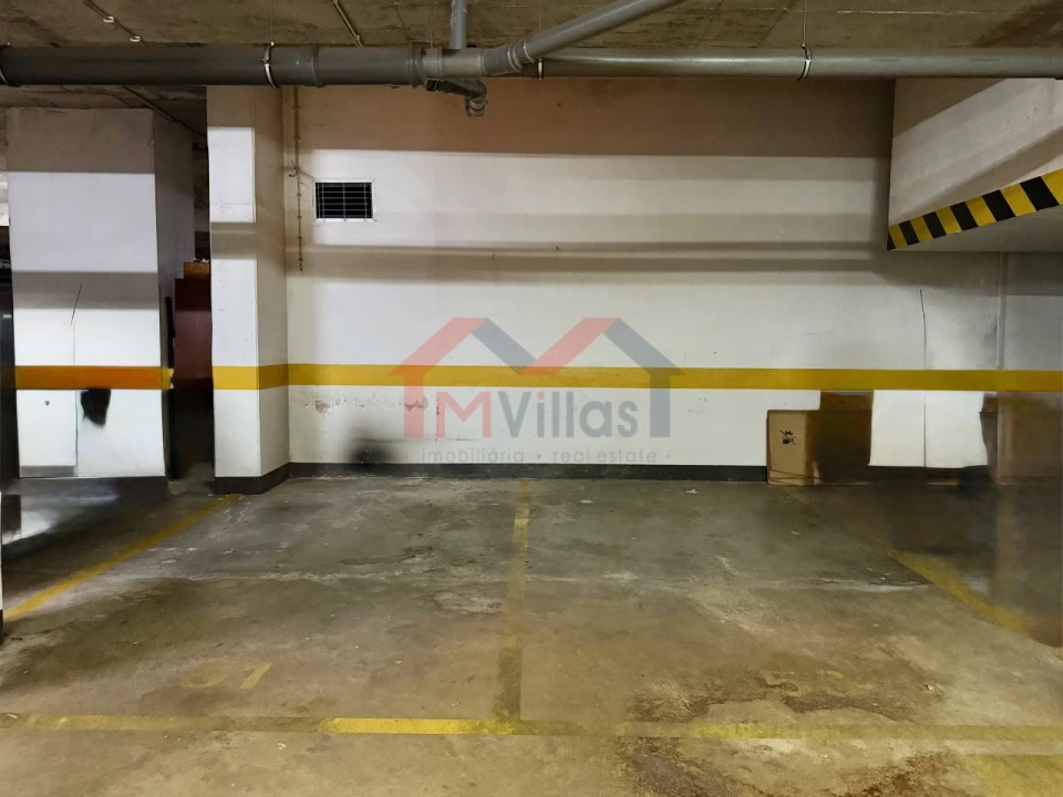 Apartamento T3 para Venda em Olhão Foto 33