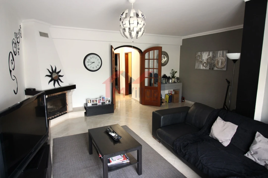 Moradia T3 para Venda em São Brás de Alportel Foto 2