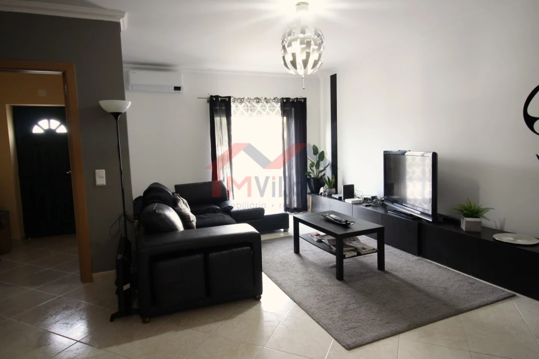 Moradia T3 para Venda em São Brás de Alportel Foto 6