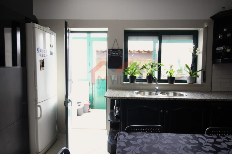 Moradia T3 para Venda em São Brás de Alportel Foto 9