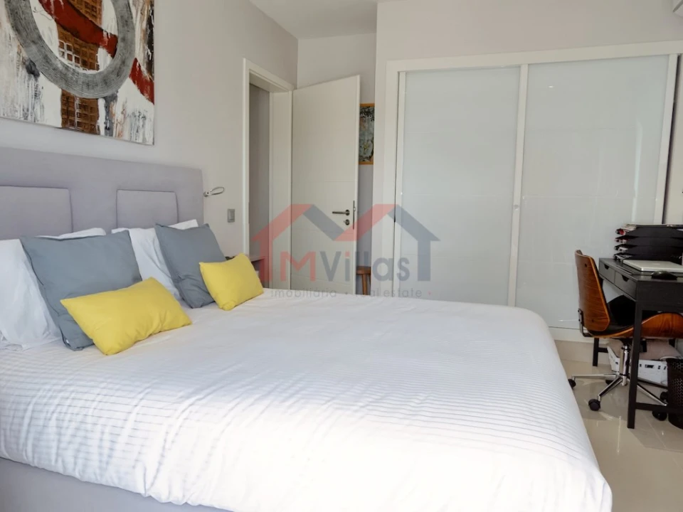 Apartamento T3 para Venda em Quarteira Foto 22