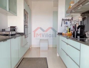 Apartamento T3 para Venda em Quarteira