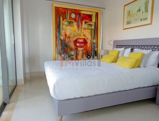 Apartamento T3 para Venda em Quarteira Foto 13