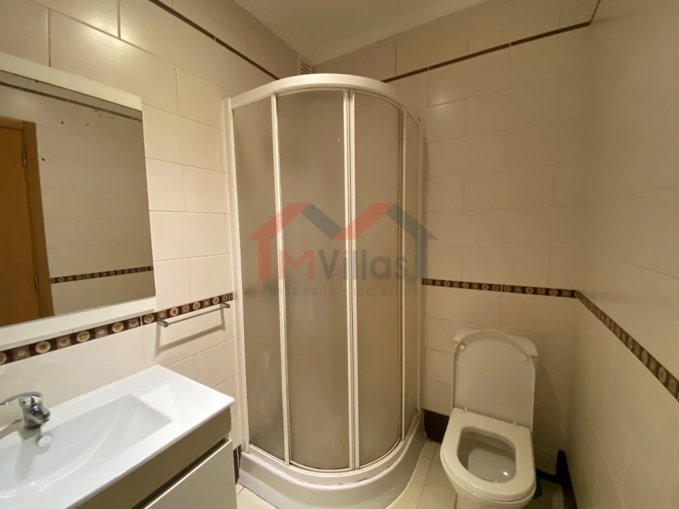 Moradia T3 para Venda em São Brás de Alportel Foto 18