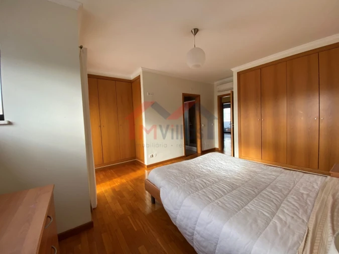 Moradia T3 para Venda em São Brás de Alportel Foto 9