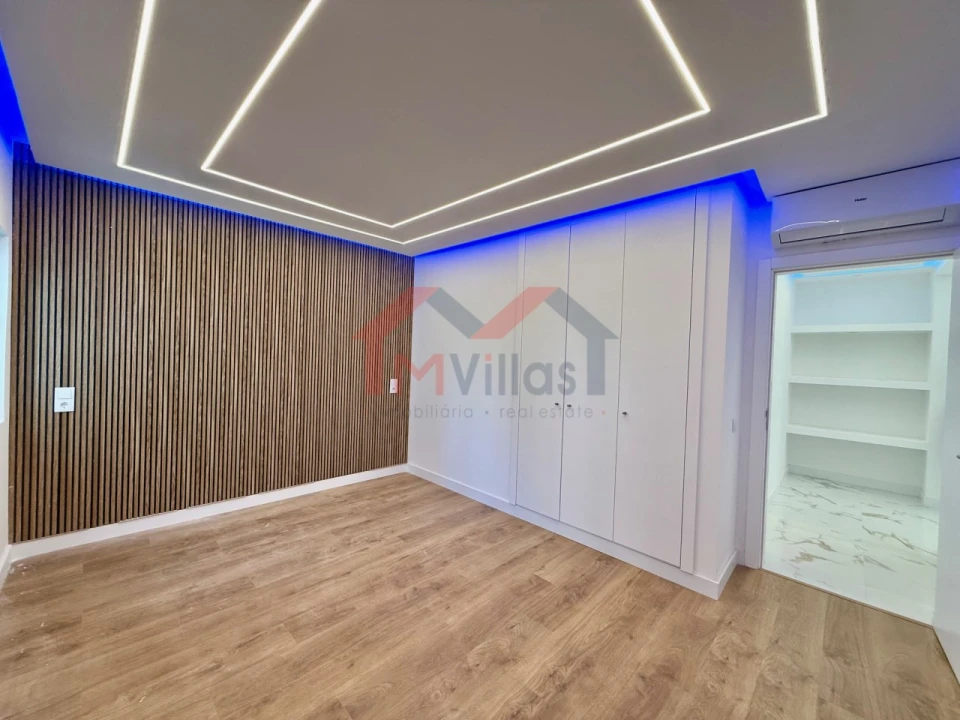 Apartamento T2 para Venda em Quarteira Foto 17