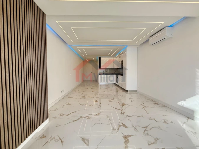 Apartamento T2 para Venda em Quarteira Foto 3