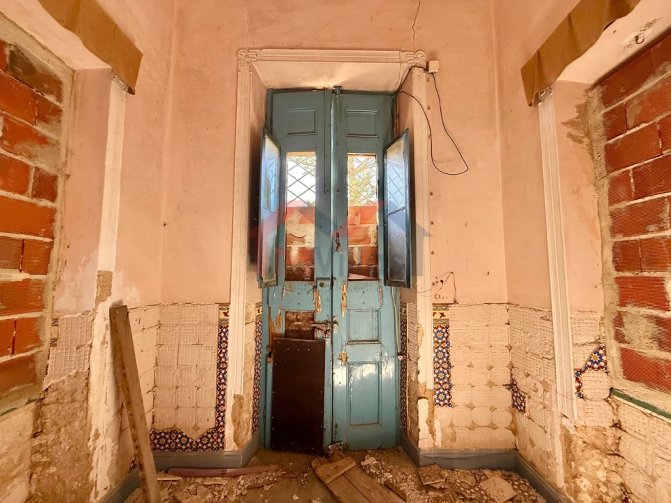 Terreno para Venda em Quelfes Foto 20