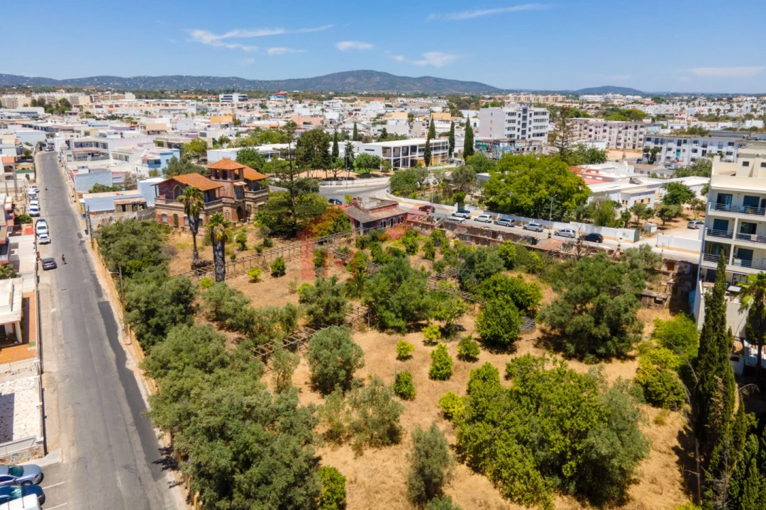 Terreno para Venda em Quelfes Foto 41